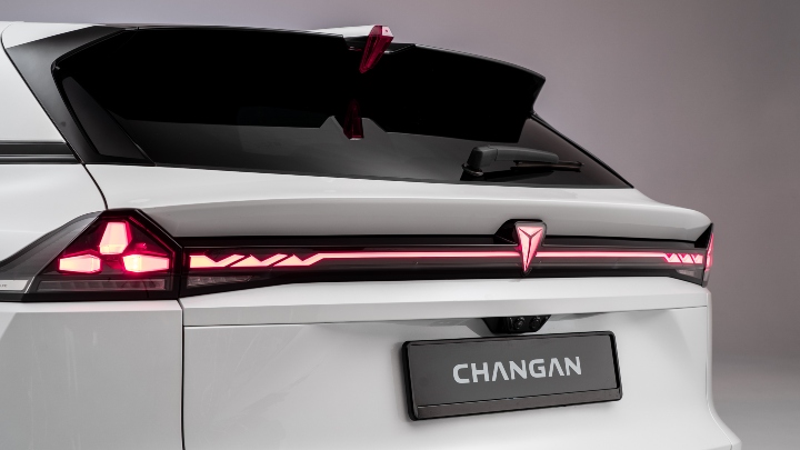 Changan Deepal S07 close up rear 