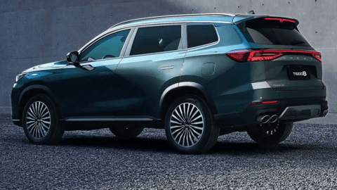 Metallic Green Chery Tiggo Model Side View