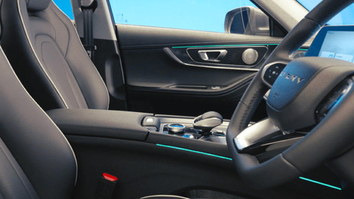 Chery Tiggo 7 Front Interior Steering Wheel and Seats