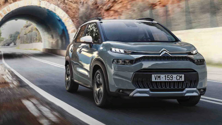 2021 Citroen C3 Aircross Driving