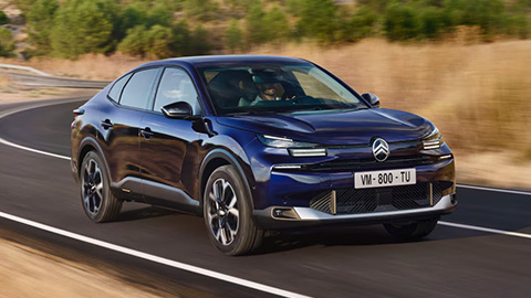 Eclipse Citroën ë-C4 X Front Driving