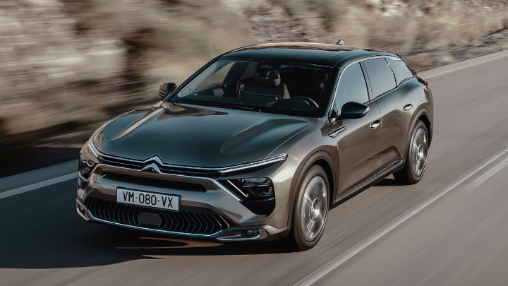 Citroen C5 X Exterior Front