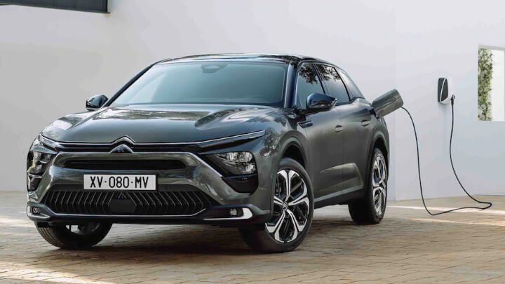 Citroën C5 X Charging