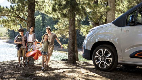 Citroën Berlingo with Family