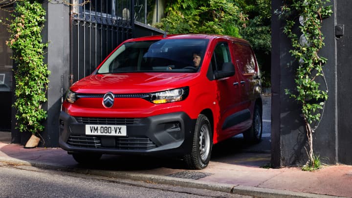 Citroen Berlingo In Red