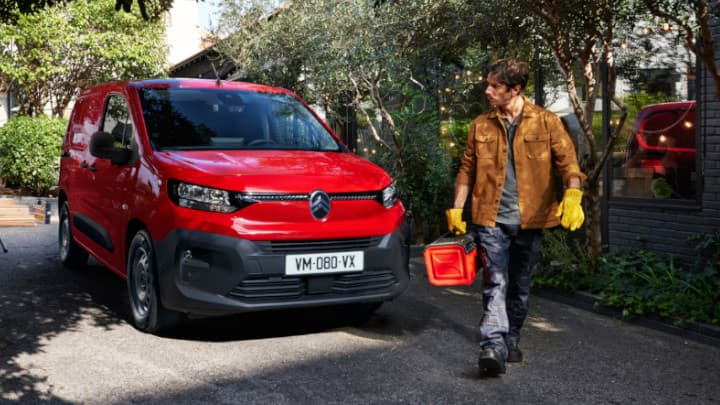 Citroen Berlingo In Red on Site