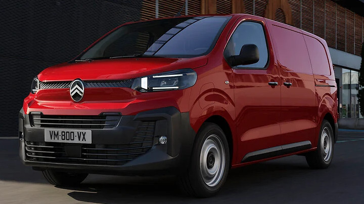 Citroen Dispatch Driving Front Angle Red