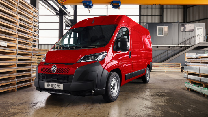 Citroen Relay on Site Front Angle in Red