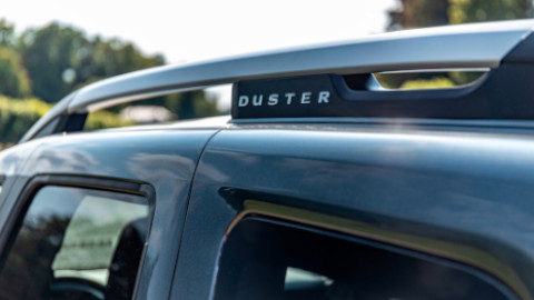 Dacia Duster Roof Rack Logo