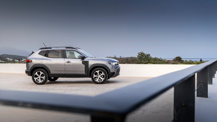 Silver Dacia Duster Exterior Side Static