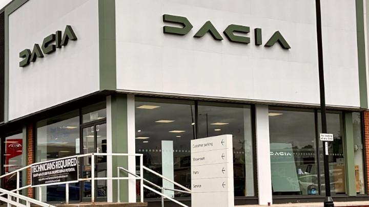 Dacia Retailer