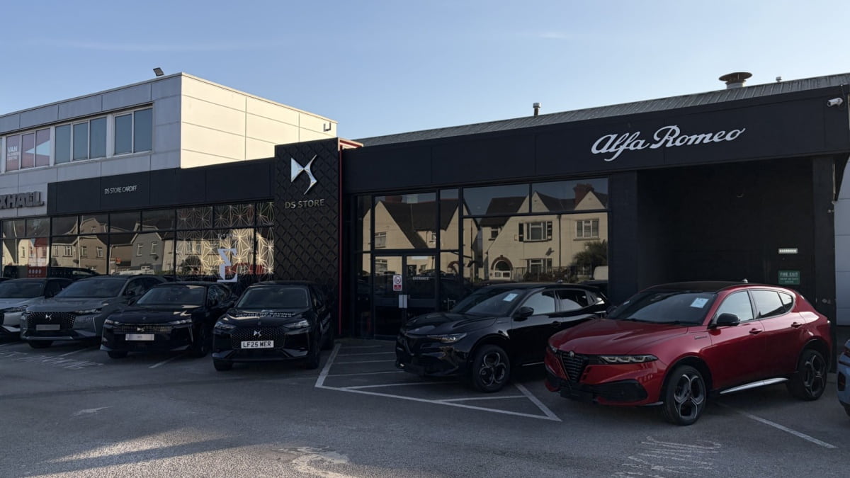 Alfa Romeo Cardiff Dealership Exterior With Cars Out Front