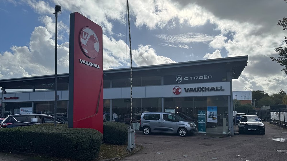 Evans Halshaw Citroen Bedford Exterior Shot