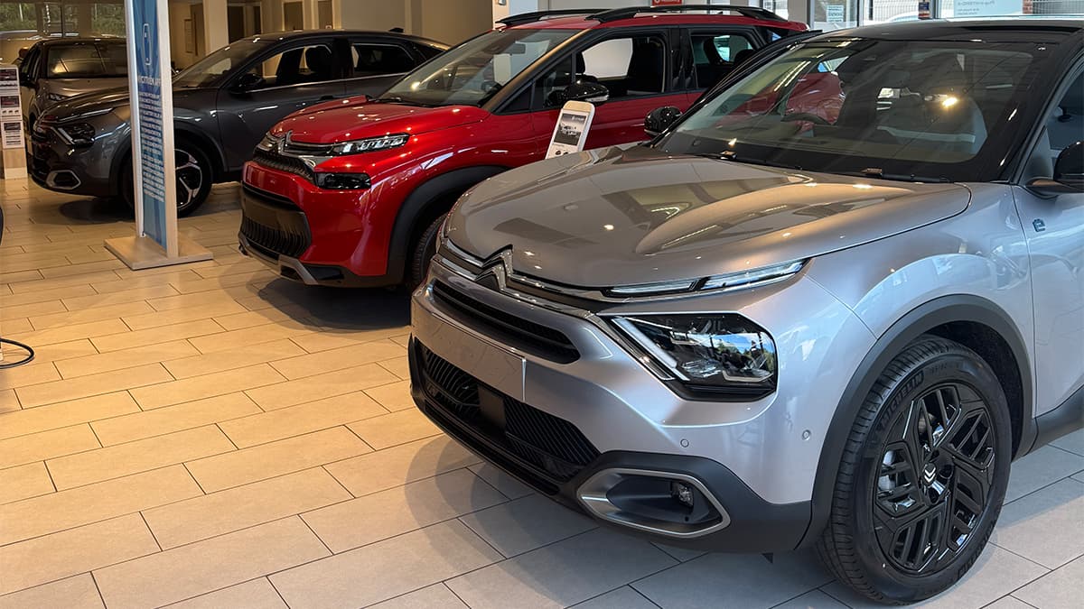 Evans Halshaw Citroen Bedford Interior Shot