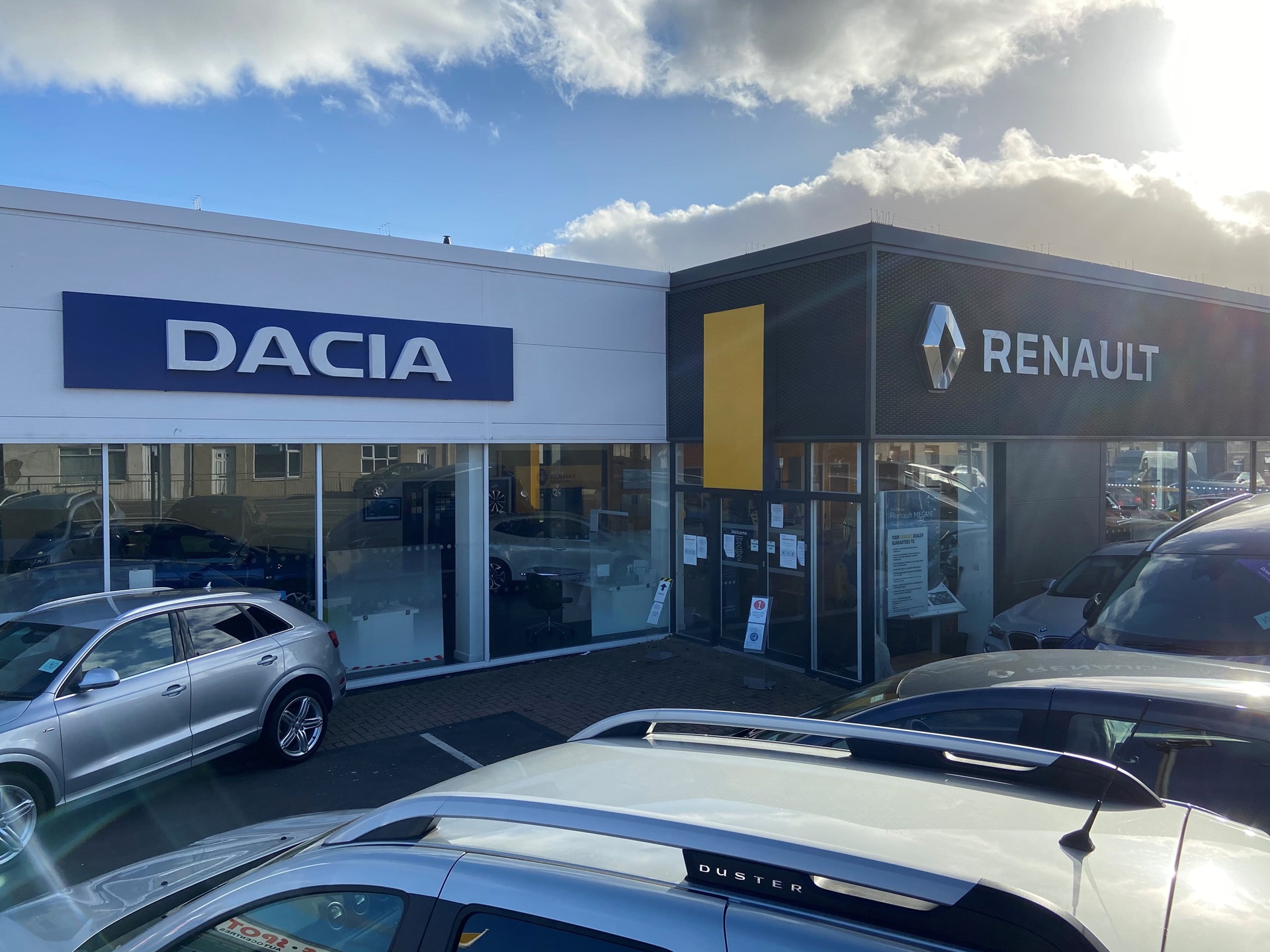 Outside Dacia Durham dealership