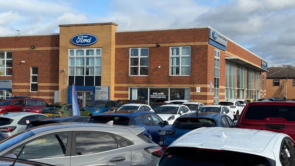 Ford Ashton dealership exterior