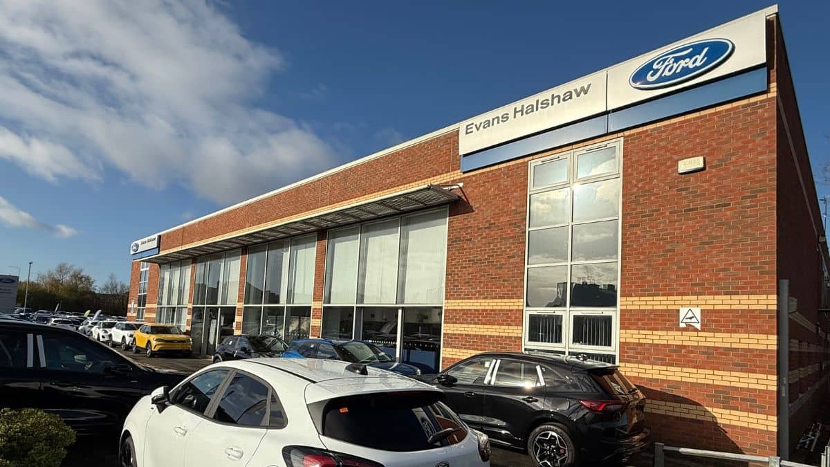 Evans Halshaw Ford Ashton under Lyne