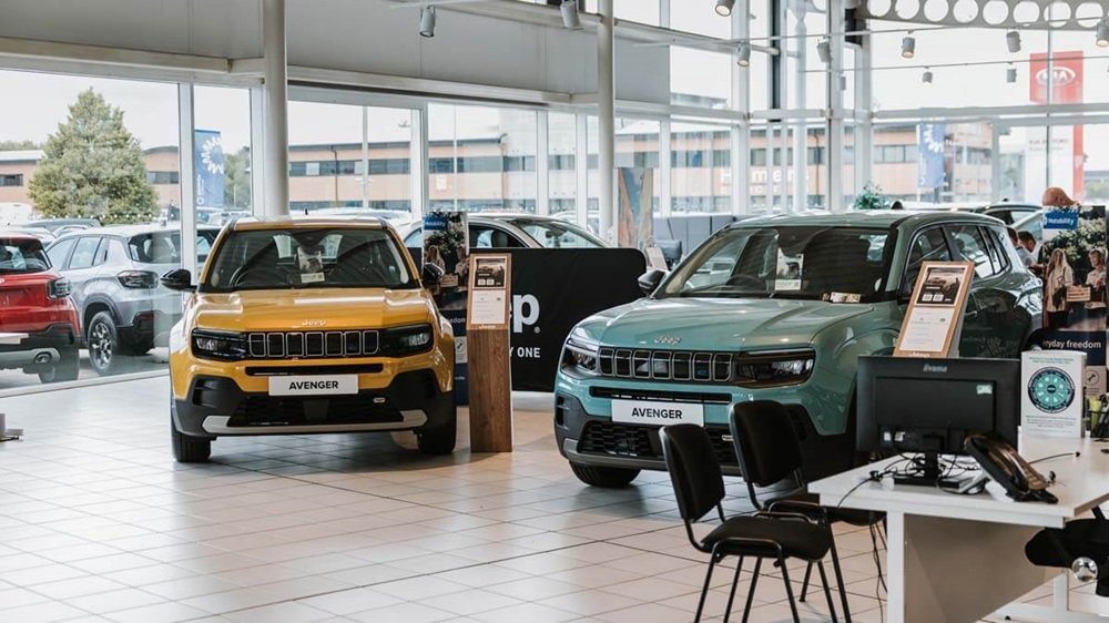 Jeep Hull showroom interior