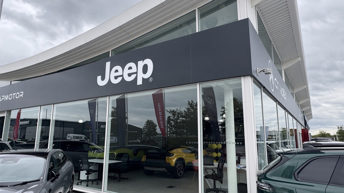Jeep York Dealership Exterior