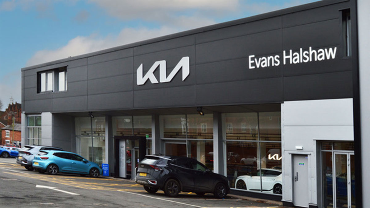 Kia Stourbridge exterior of dealership
