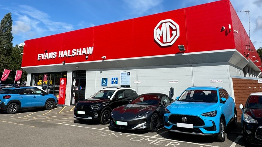MG Banbury dealership exterior