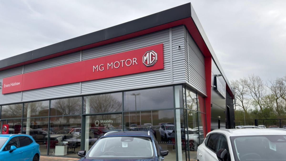 MG Grimsby Dealership Exterior