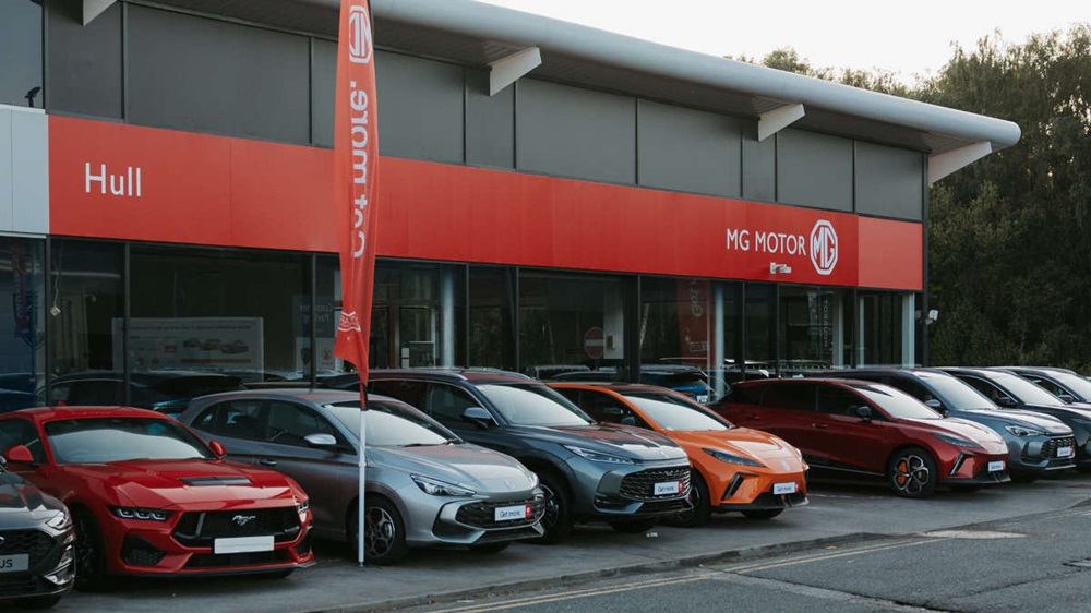 MG Hull dealership exterior