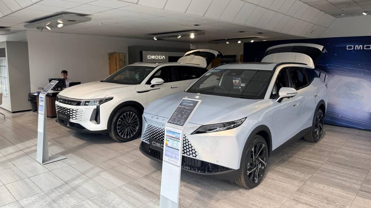 2 White Omoda Vehicles Inside Gainsborough Dealership
