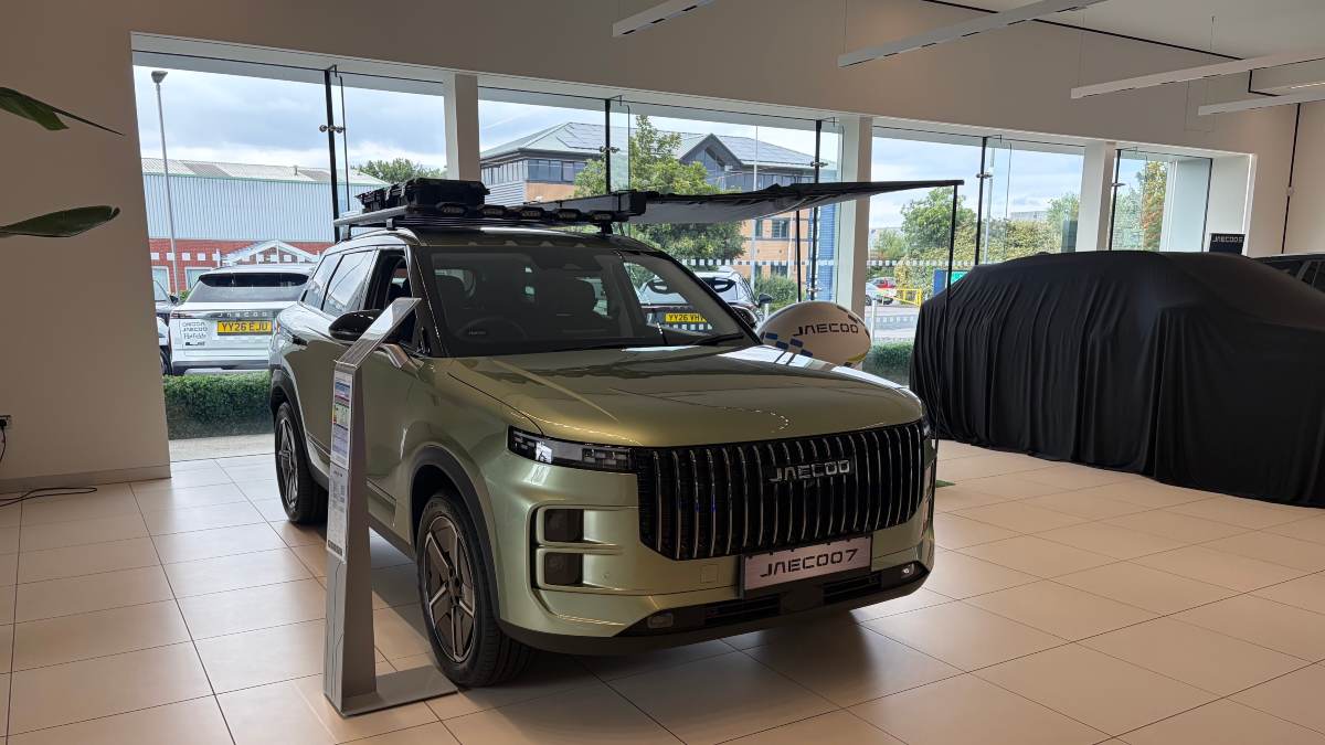 Metallic Jaecoo 7 Parked Inside Hull Dealership