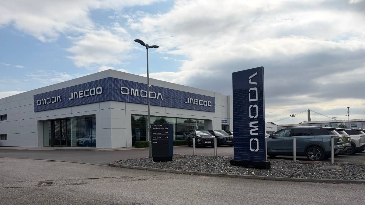 Omoda Jaecoo Hull Dealership Exterior