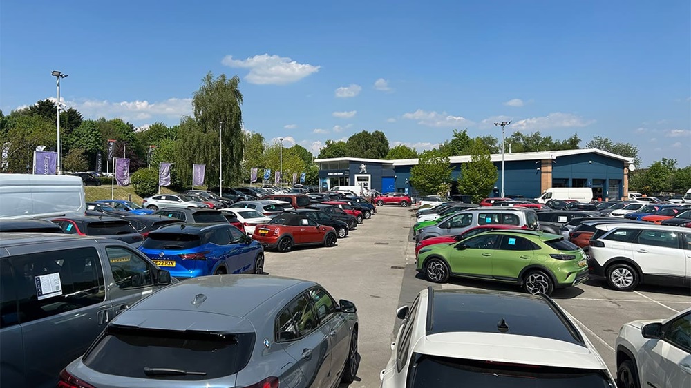Peugeot Mansfield dealership exterior