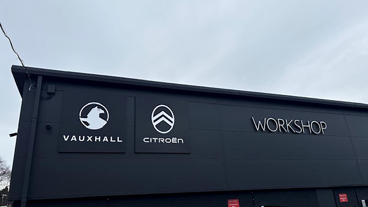 Vauxhall Mansfield Workshop Signage