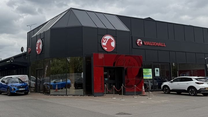 Vauxhall Wakefield dealership exterior