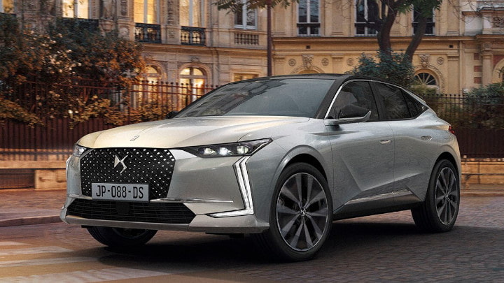 White DS 4 Exterior Static Front