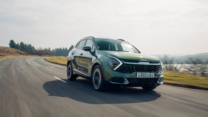 Kia Sportage Exterior Front Driving