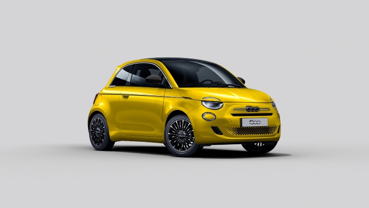 Yellow Fiat 500 Hatch La Prima Trim