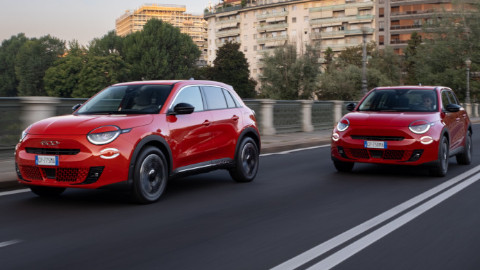 Fiat 600e Red and Fiat 600e La Prima Driving