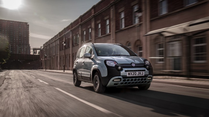 Fiat Panda Cross Exterior Front Driving