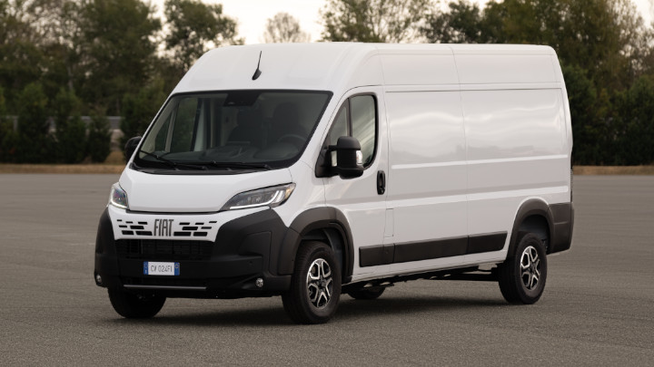 Fiat Ducato Side Front Angle