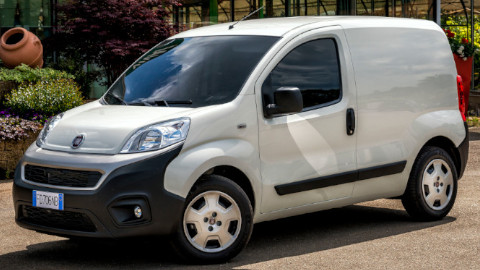 Fiat Fiorino Side Front Angle