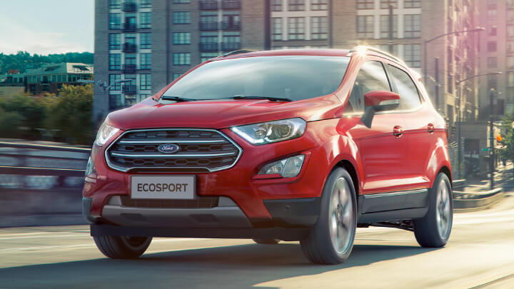 Ford Ecosport in red