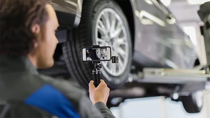 Ford technician carrying out video check