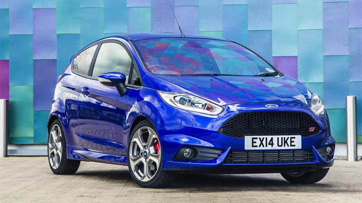 blue ford fiesta st, parked