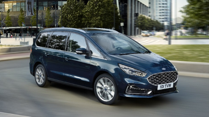 blue ford galaxy, lifestyle