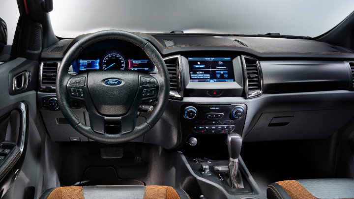 ford ranger interior