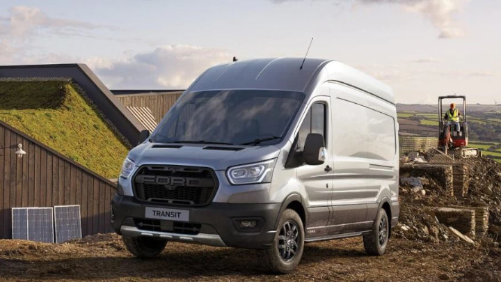 Ford Transit Front
