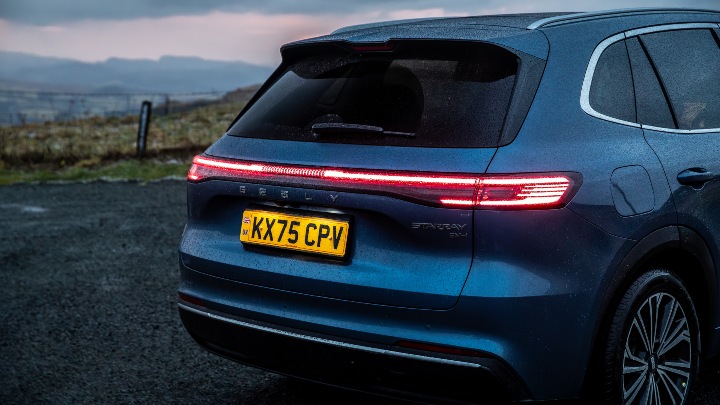 Blue Geely Starray EM-i Exterior Rear Close-Up