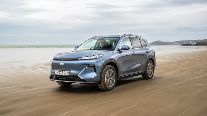 Blue Geely Starray Exterior Front Driving on Beach