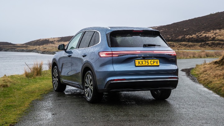 Geely Starray EM-i grey rear 