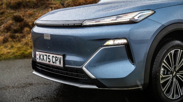 Geely Starray EM-i Grey front close up